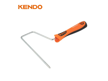 페인트 롤러를 사용하여 전문적인 느낌을 주는 방법