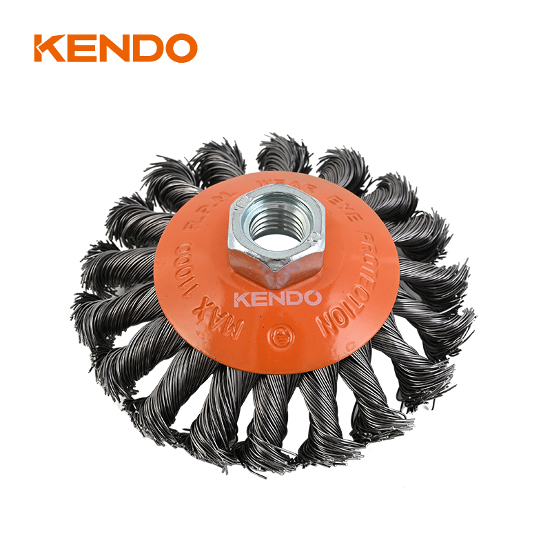 베벨 브러시, 매듭 과이어